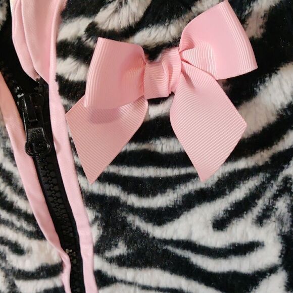 Little Lass Faux Fur Zebra Print/Pink Trim Jacket Size 2T - Picture 3 of 8